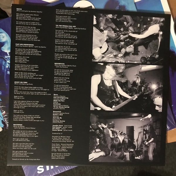 L7 – Smell the Magic – New LP